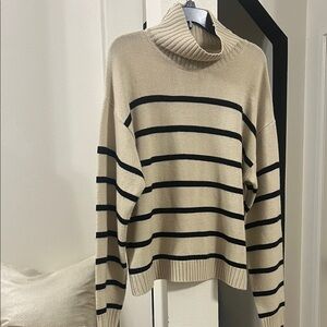 Women's XL Gilli Black & Cream Striped Turtleneck Sweater